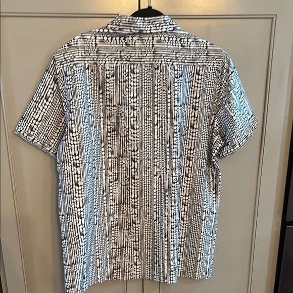 Robert Graham GOLIATH $198 Classic Fit Short Sleeve Shirt XL - Picture 7 of 7